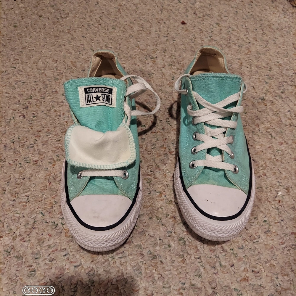 Shoe's